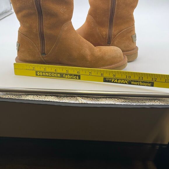 UGG Women’s Tall Zip Boots Sz 6 Chestnut Brown Suede Shearling Lined Winter Cozy - Picture 11 of 12